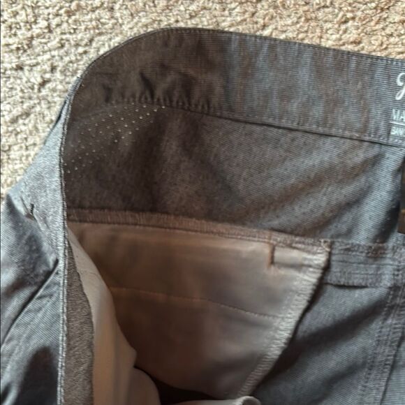 Huk Gray UV protection Shorts Athletic Stretch Casual - Picture 7 of 10